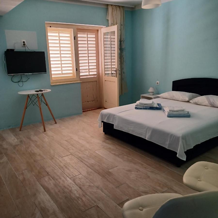 Apartments Losinj 말리로시니 외부 사진